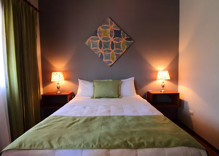 Del Sueno Hotel