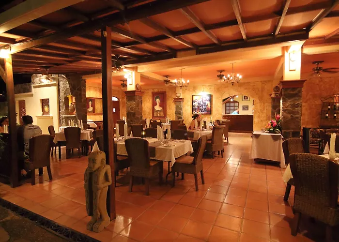 Del Sueno Hotel